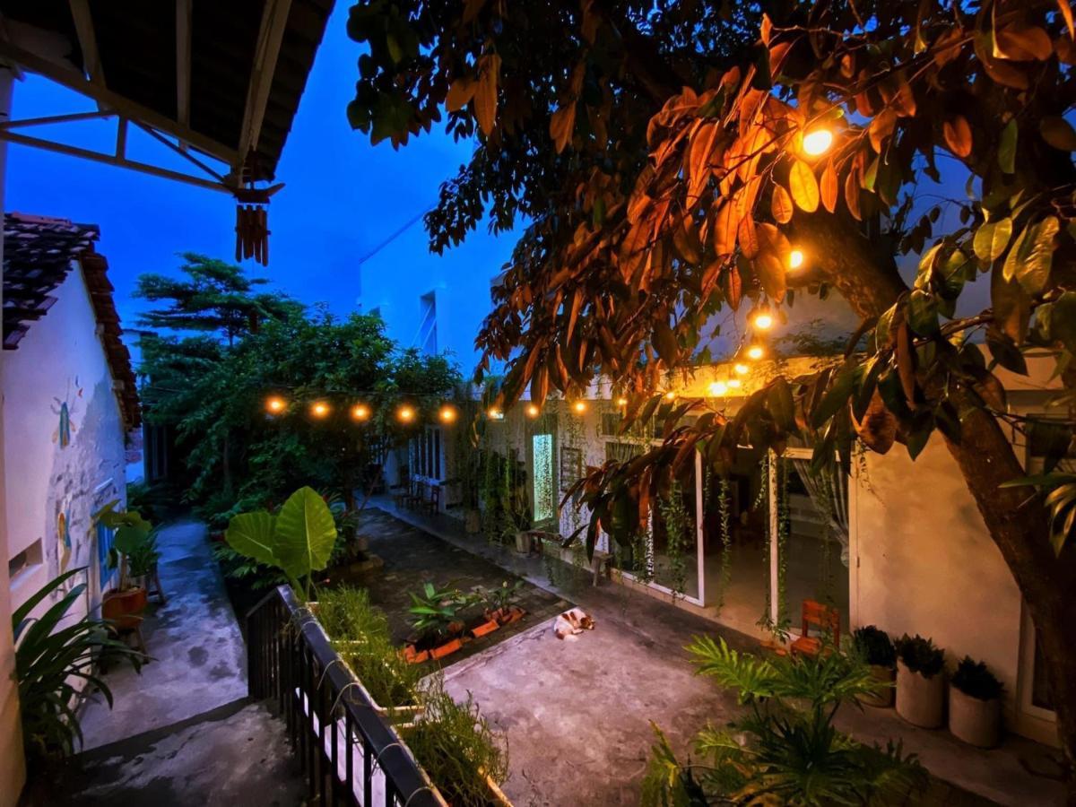 Kontum Home Sweet Homestay Kon Tum Екстер'єр фото